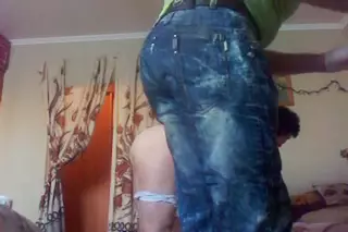 Әуесқойлық үйдегі топтық секс