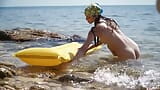 Sirena milano masturbiert am strand snapshot 8