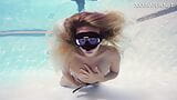 Orgasmic underwater masturbation by Sophie Murena snapshot 12