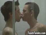 Le coquin Jesse Jacobs et Austin Parker se font sodomiser sous la douche snapshot 9