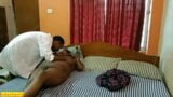 Indyjski niegrzeczny młody lekarz kurwa gorący bhabhi !! z czystym dźwiękiem hindi snapshot 5