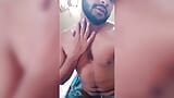 Desi boy với một thân hình quyến rũ, anh ấy là một #hot boy. snapshot 10