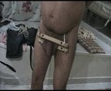 Tortura genital. snapshot 10