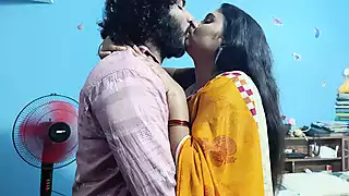 Vaishnavy and Sharun Raj Long Lip Lock with Full Nude Sex Start ...