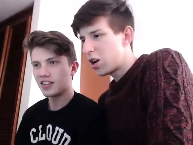 Two Cute College Cam Boyz Sucking Cock: Gay Porn feat. Mike Colucci | xHamster 