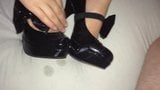Shoejob and cum on her black bow high heels snapshot 10