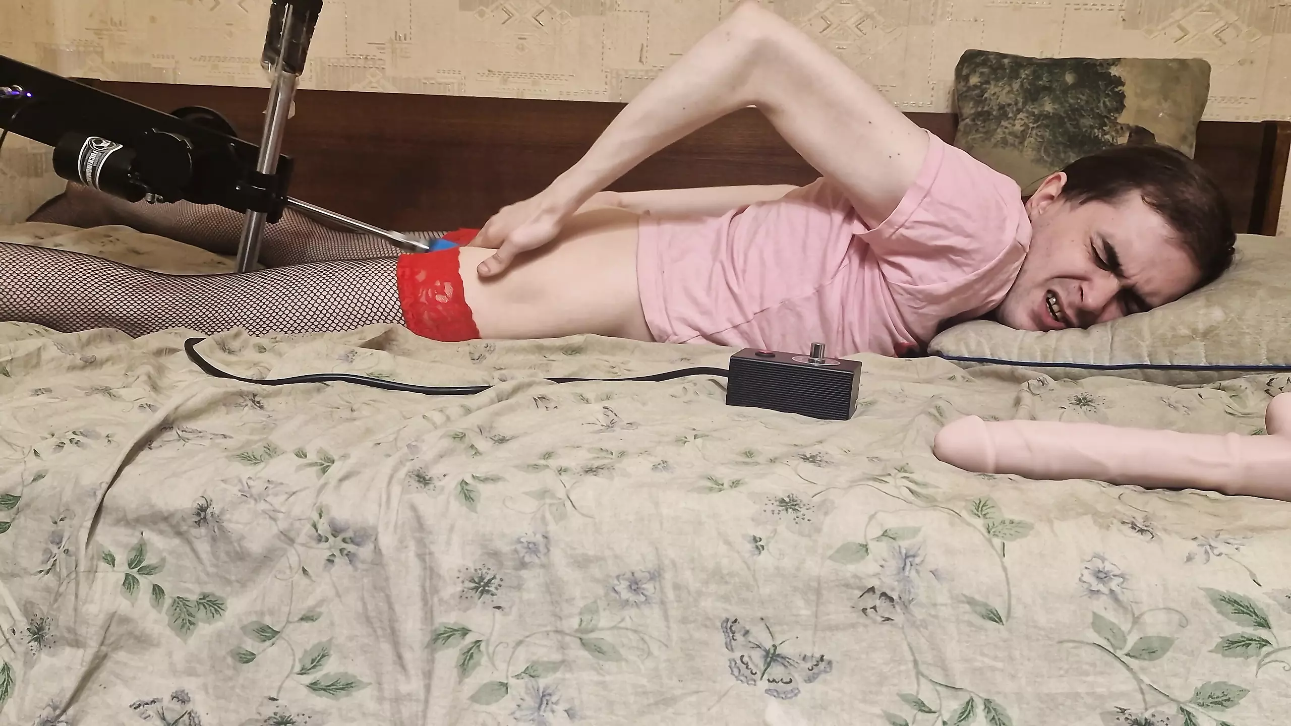 Sissy Fuck Machine