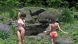 The Castaway story: Hot Water और बिकनी में दो सेक्सी लड़कियां - एपिसोड 21 snapshot 12