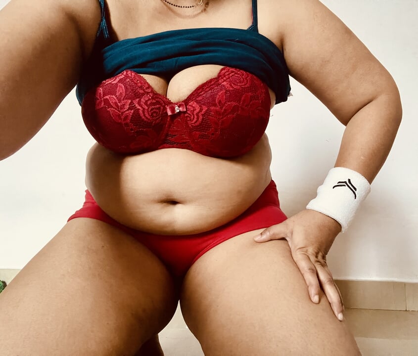 Step mom natural tits