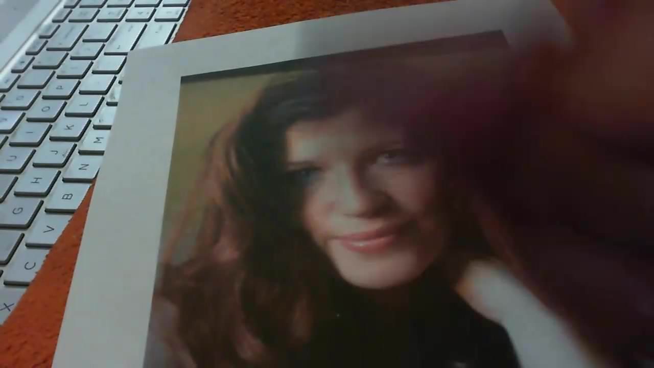 Sharon mângâindu-se