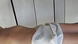 Éjaculation énorme dans les mains d’une masseuse thaïlandaise sexy snapshot 5