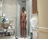 在淋浴间做爱 snapshot 3
