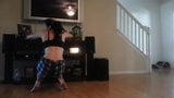 White Girl shaking ass at home snapshot 7