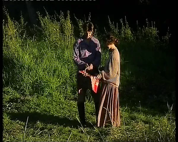 Tia Carrera jinsiy aloqa sahnalari