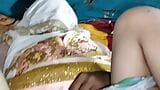Індійська дезі село гаряча дівчина домашній секс відео snapshot 17