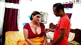 Bare bare dudhwali bhabhi ne makan malik se chudwaya snapshot 3