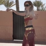 Jessica Chastain practicing belly dancing snapshot 3