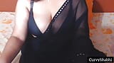 Indiana sexy em sari preto snapshot 9