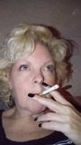 Jolie fumeur mature - belles dérives snapshot 2