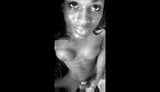 Negro travesti sopla una enorme carga snapshot 7