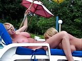 Две грудастые лесбиянки наслаждаются лизанием и эротическими играми! snapshot 9