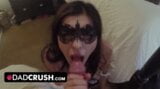 Dadcrush - lieve babe vierde Halloween door haar strakke kutje hard te laten ploegen door een grote pik snapshot 15