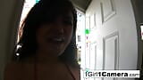 Annie Cruz lèche son squirtjuice! snapshot 2