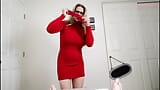 Roter pullover und handschuh, handjob snapshot 1