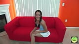 Morena picante Dawn Iris toma una bbc en su coño asiático hasta que se creampied snapshot 2