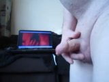 Masturbando enquanto assiste o vídeo do nylonlegluv snapshot 1