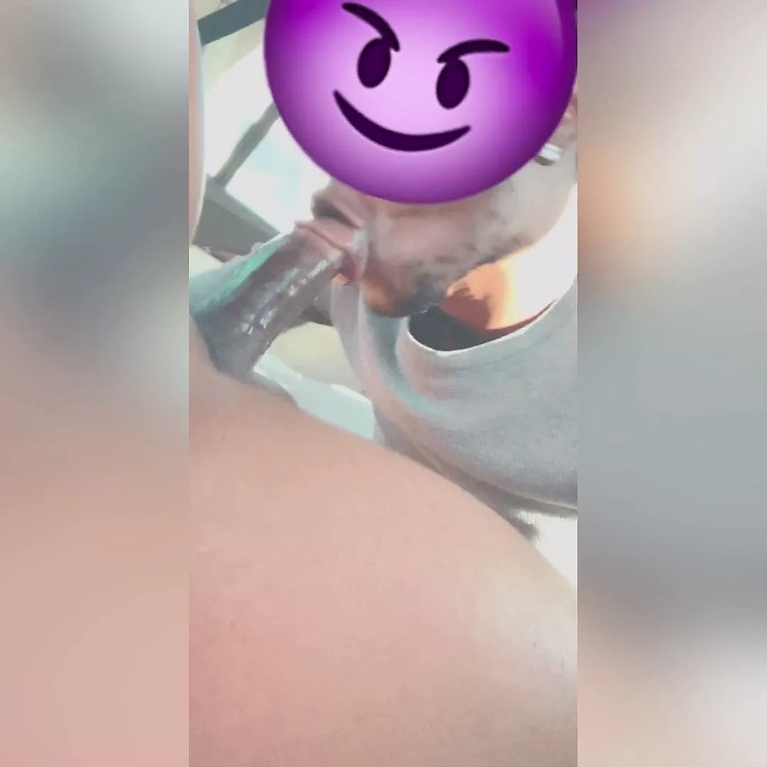 Relevant Dl Chill Spot Porn Videos.