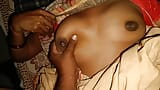 India caliente esposa lamiendo coño y follando snapshot 14