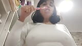 Mommy cum in mouth snapshot 2