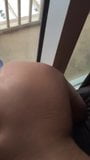 Milf pijpt manlief tijdens het berijden van een dildo snapshot 3