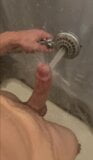 Enorme porra do chuveiro com mãos livres snapshot 1
