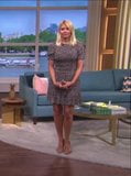 Holly Willoughby Great Legs snapshot 9