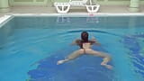 Обнаженный опыт с Sazan в бассейне виллы snapshot 16