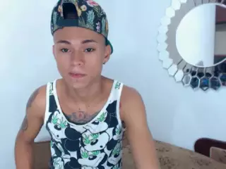 Xtattooxsco120416: Gay Couple Amateur Porn | xHamster
