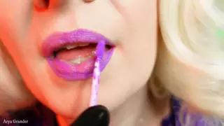 Asmr video processo di rossetto viola - lentamente primo piano di trucco - labbra sexy con bretelle in acciaio - arya snapshot 5