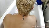 Estrella porno rusa Aimee Milf caliente: chupapollas madura en la ducha ...)) snapshot 7