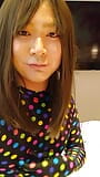 Crossdresser amateur japonesa vistiendo traje morfista se masturba snapshot 1