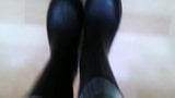 Cum en botas de goma snapshot 3