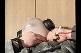 BHDL - LATEXGLOVE BREATHPLAY - TRAINING WITH ZIP-TIE IN THE HOMEOFFICE - snapshot 11