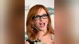 Christina Hendricks sfida la masturbazione snapshot 2