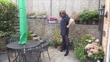 Sexy crossdresser alison spielt im garten snapshot 6