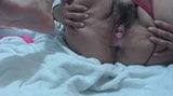 Abuela latina madura gorda extiende su coño feo y gordo peludo snapshot 3