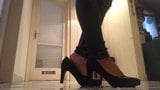 Pissing in jeans and heels snapshot 15