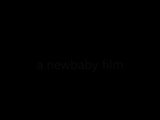 Film Newbaby. Pixie et Rachael s'embrassent snapshot 1