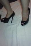 Meus pezinhos e o Peep Toe Preto salto agulha alto snapshot 2