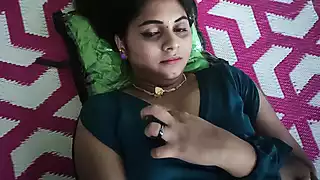 Vaishnavy and Sharun Raj Modern Dress Boobs Romance Girl Boy Hot ...